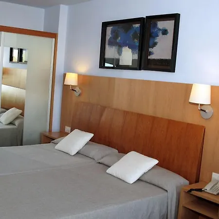 Ohtels Vil-la Romana מלון