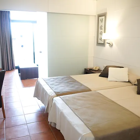Ohtels Vil-la Romana 4*