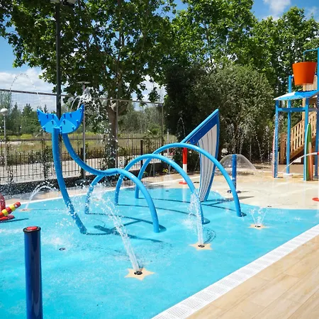 Отель Ohtels Vil-la Romana 4*